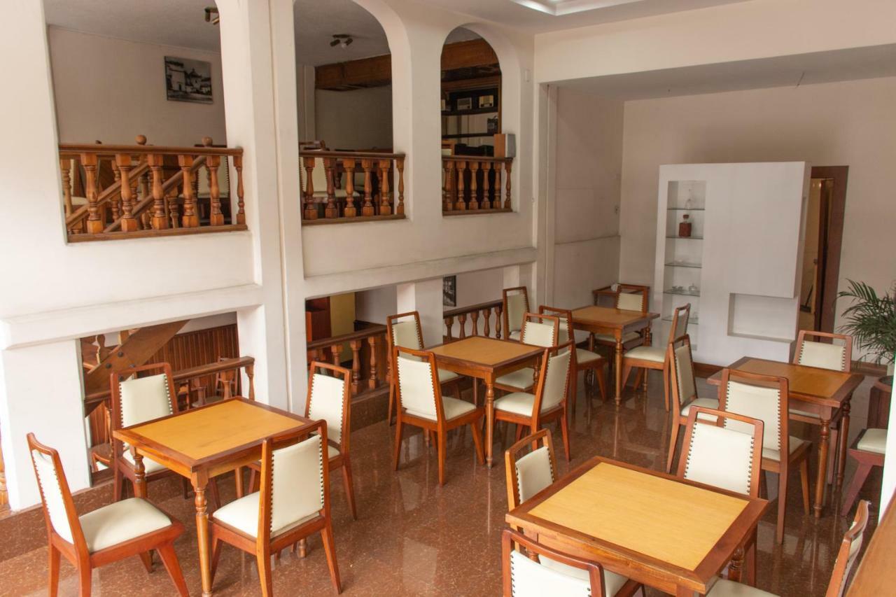 Hotel Cumanda Alfaro Eksteriør billede